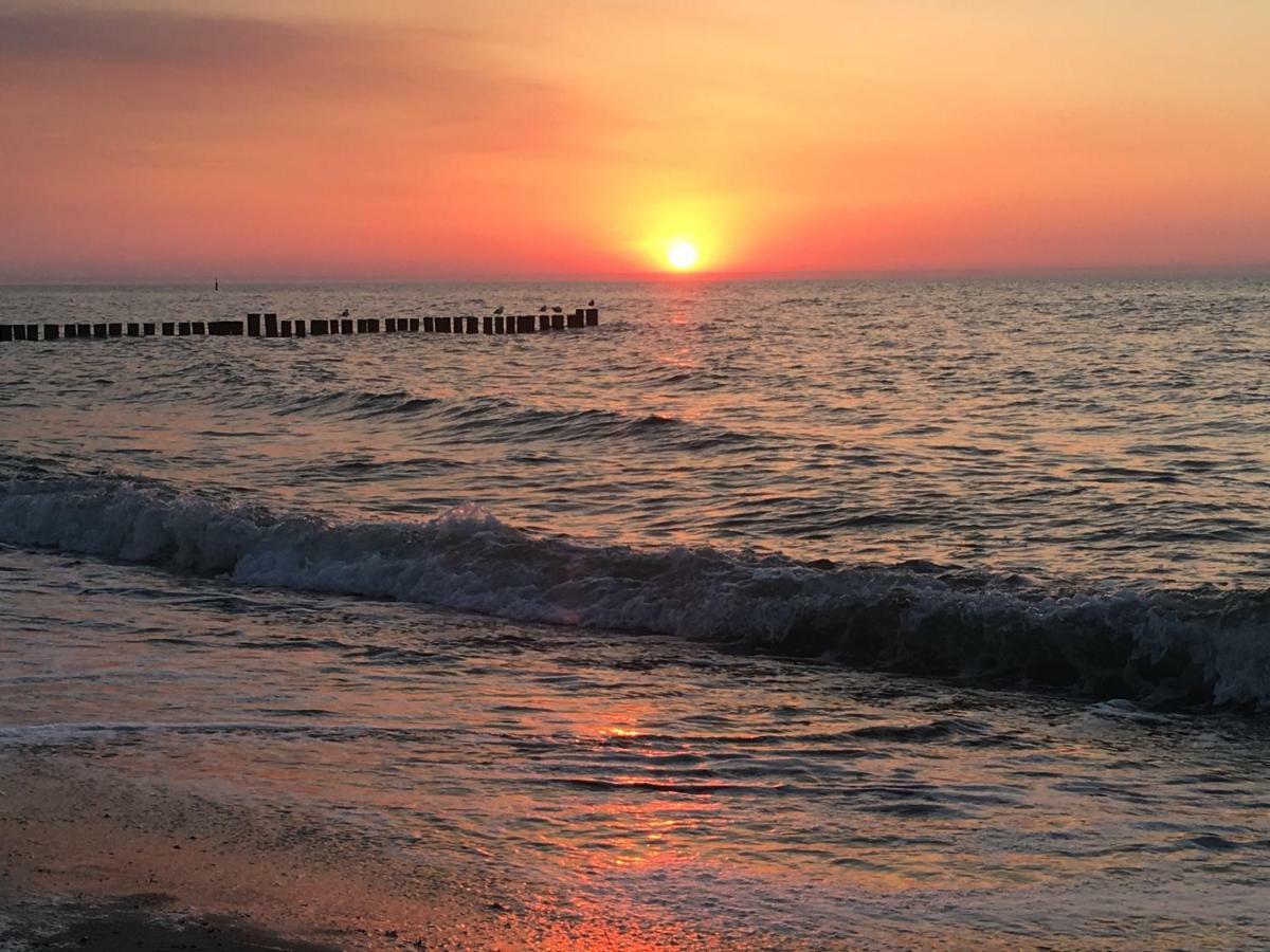 Fewo Himmel& Meer - Nur 300M Vom Meer Ostseebad Kühlungsborn Eksteriør bilde